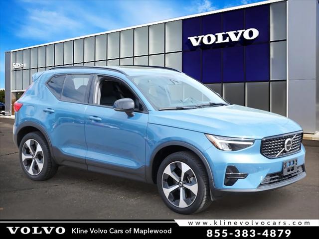 2024 Volvo XC40 B5 Core Dark Theme for sale in St Paul, MN