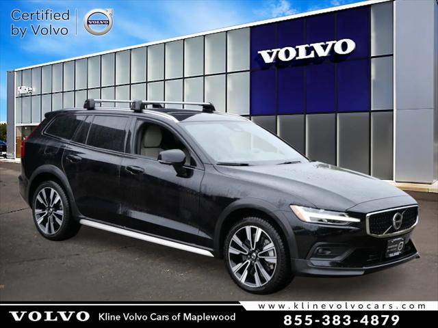 2024 Volvo V60 Cross Country B5 Ultimate for sale in St Paul, MN