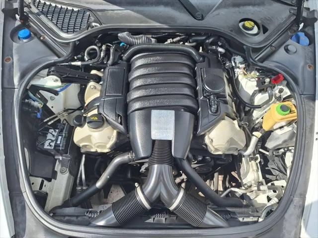 2016 Porsche Panamera Panamera