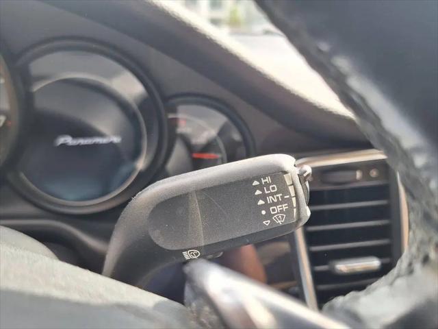 2016 Porsche Panamera Panamera