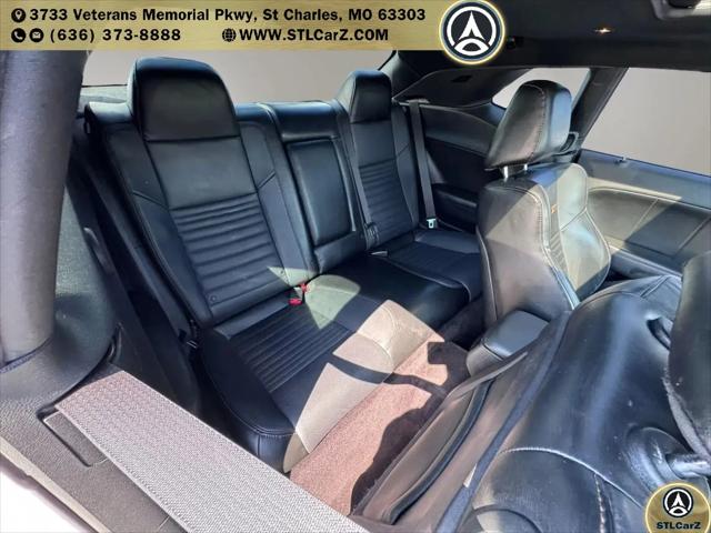 2016 Dodge Challenger 392 Hemi Scat Pack Shaker