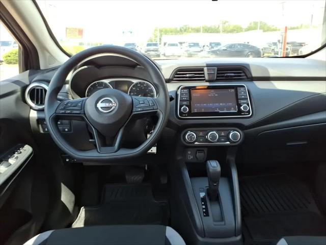 2025 Nissan Versa 1.6 S