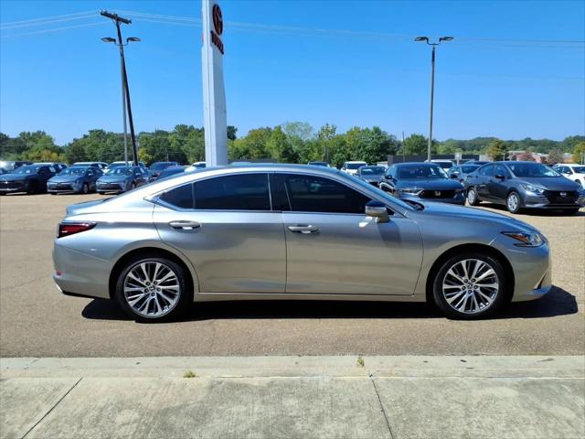 2019 Lexus ES 350 Luxury
