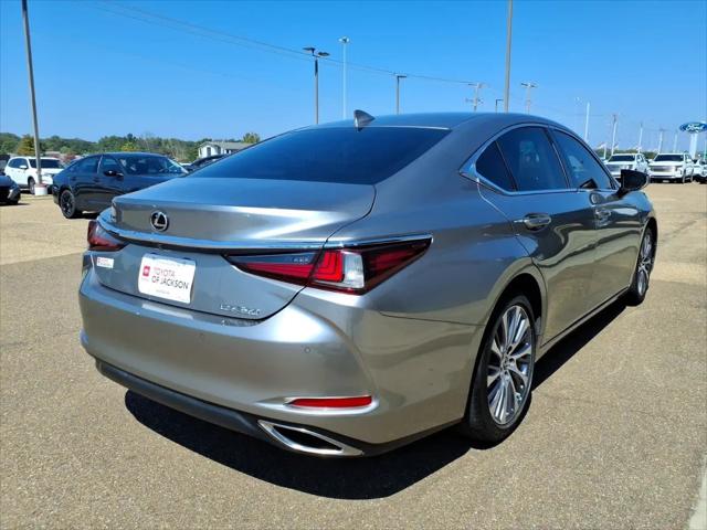 2019 Lexus ES 350 Luxury