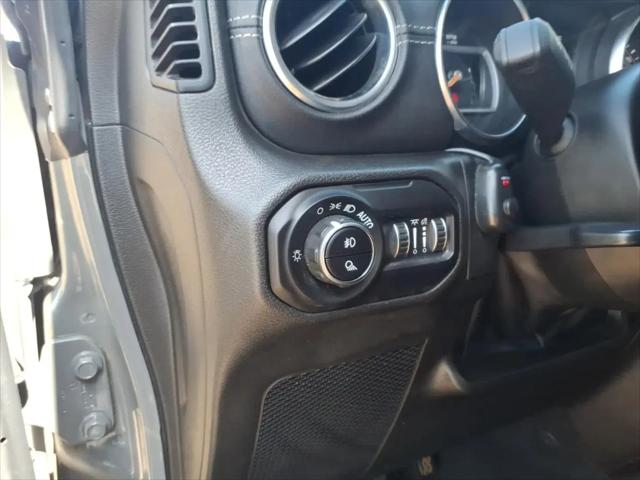 2022 Jeep Gladiator Overland