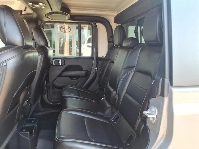 2022 Jeep Gladiator Overland