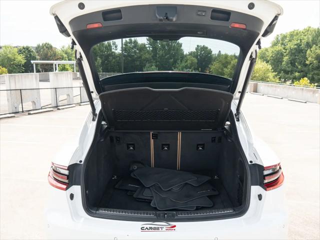 2018 Porsche Macan Macan