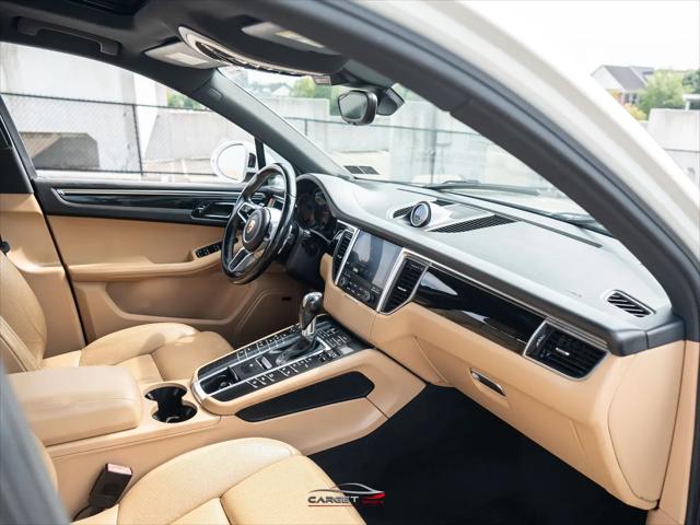 2018 Porsche Macan Macan
