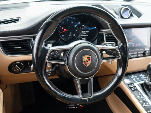 2018 Porsche Macan Macan