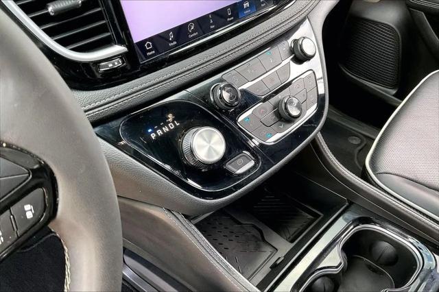 2025 Chrysler Pacifica Limited