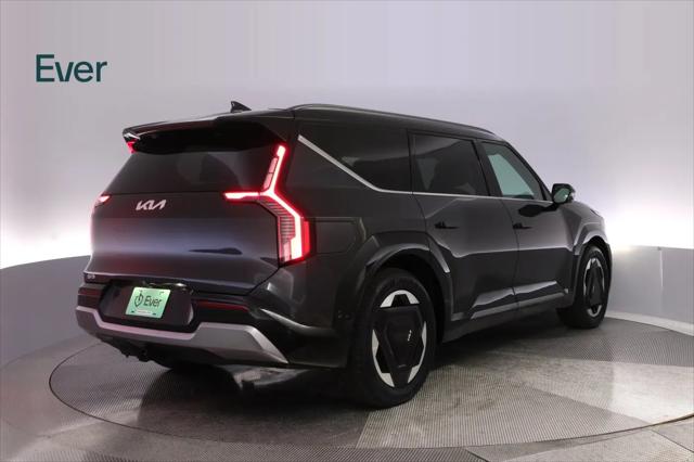 2024 Kia EV9 Land
