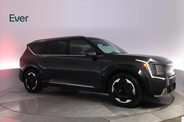 2024 Kia EV9 Land