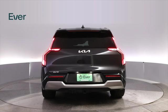 2024 Kia EV9 Land