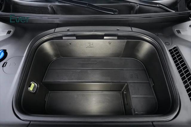 2024 Kia EV9 Land