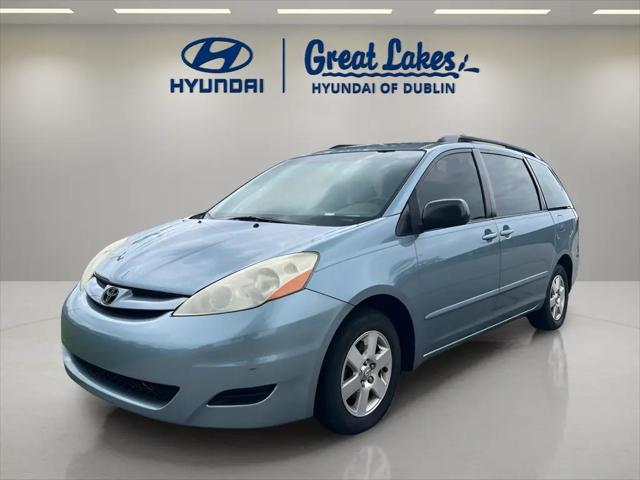 2007 Toyota Sienna LE for sale near Columbus, OH