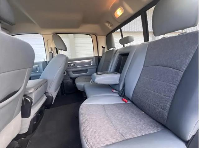 2017 Ram 2500 SLT Crew Cab 4x2 8 Box