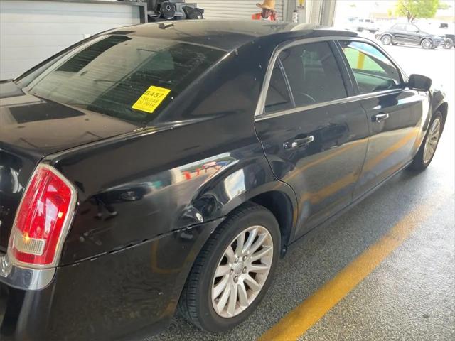 2014 Chrysler 300 Base