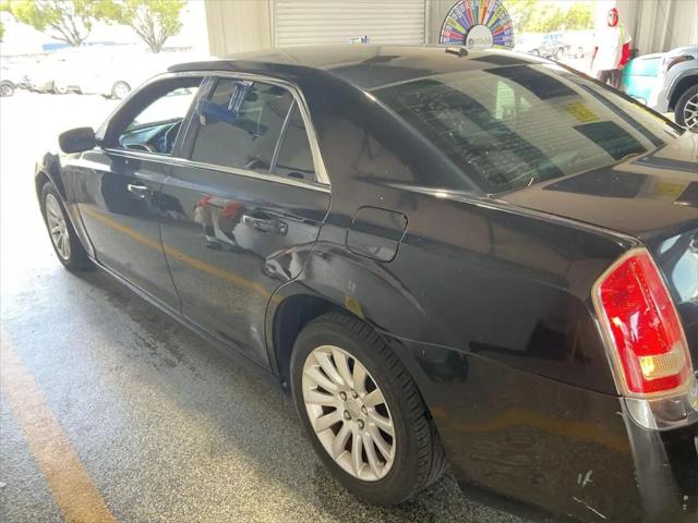 2014 Chrysler 300 Base