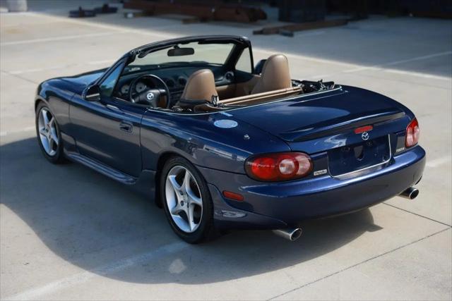 2002 Mazda MX-5 Cloth