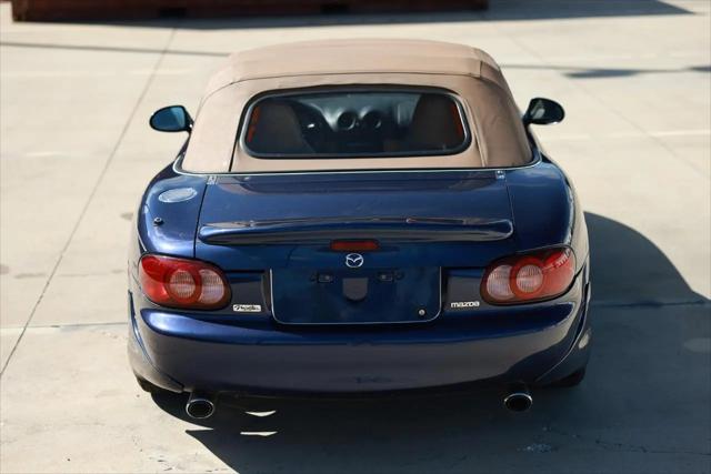2002 Mazda MX-5 Cloth
