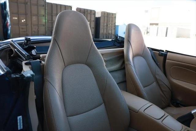 2002 Mazda MX-5 Cloth