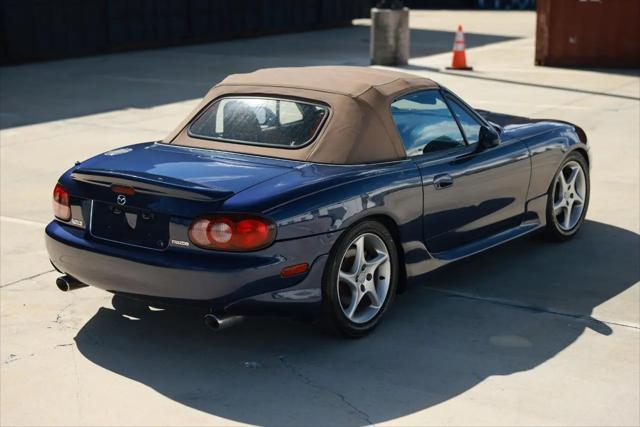 2002 Mazda MX-5 Cloth