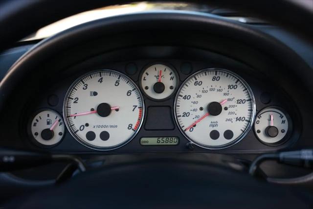 2002 Mazda MX-5 Cloth
