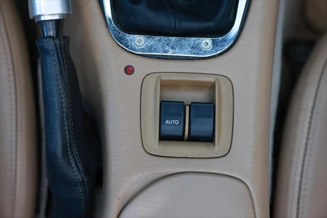 2002 Mazda MX-5 Cloth