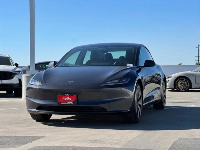 2025 Tesla Model 3 Standard Rear-Wheel Drive