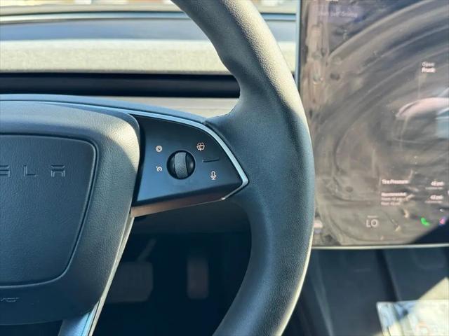 2025 Tesla Model 3 Standard Rear-Wheel Drive