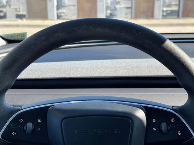 2025 Tesla Model 3 Standard Rear-Wheel Drive