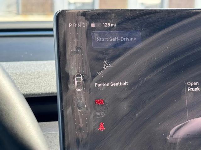2025 Tesla Model 3 Standard Rear-Wheel Drive
