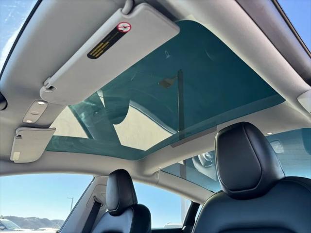 2025 Tesla Model 3 Standard Rear-Wheel Drive