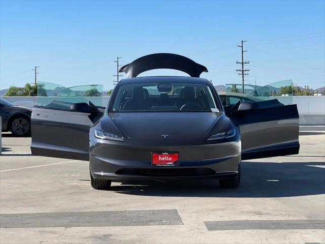 2025 Tesla Model 3 Standard Rear-Wheel Drive