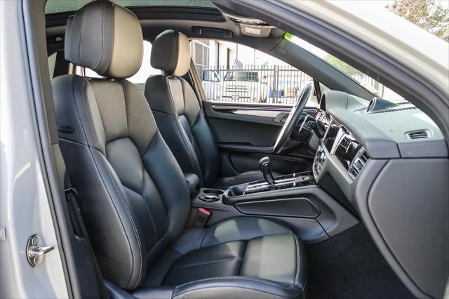 2022 Porsche Macan S