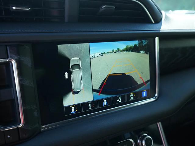 2023 GMC Yukon 4WD Denali