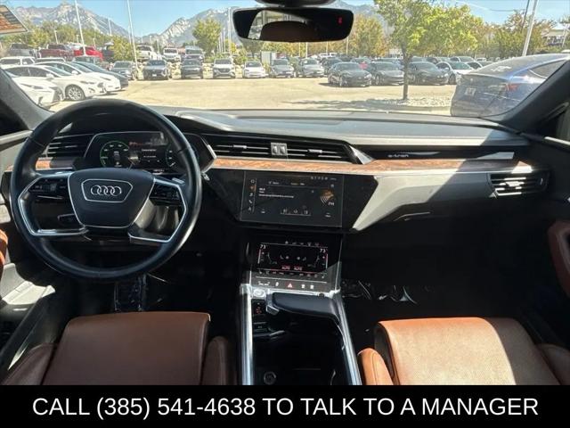 2019 Audi e-tron Premium Plus