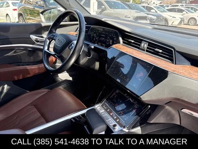 2019 Audi e-tron Premium Plus