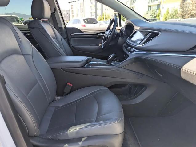 2021 Buick Enclave AWD Essence