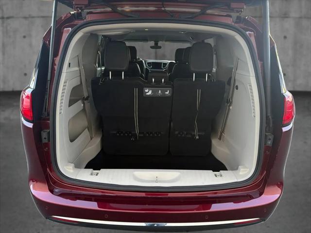 2018 Chrysler Pacifica Touring L Plus