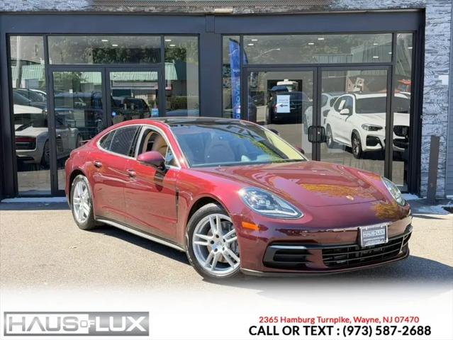 2018 Porsche Panamera 4