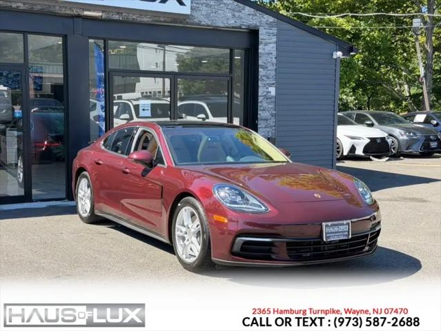 2018 Porsche Panamera 4