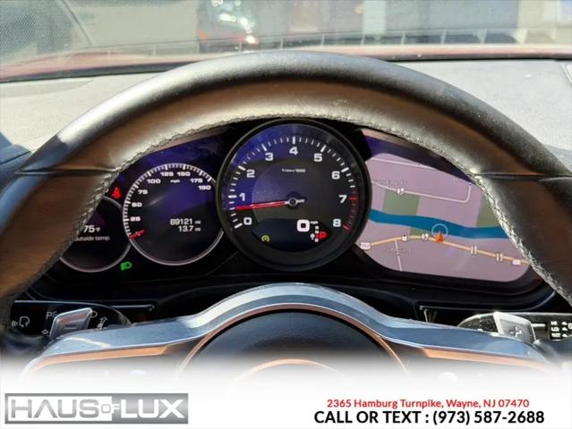 2018 Porsche Panamera 4