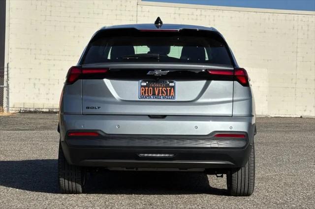 2027 Chevrolet Bolt LT FWD