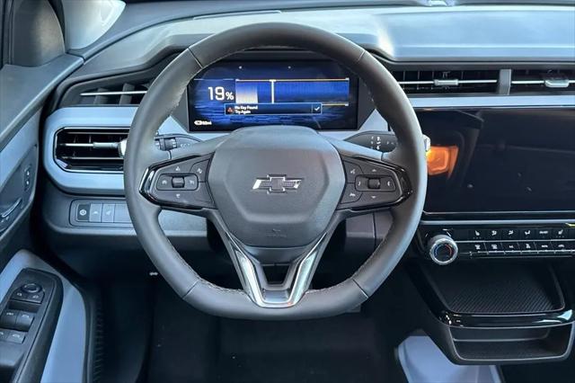 2027 Chevrolet Bolt LT FWD