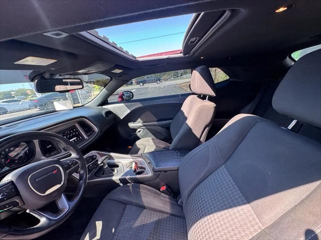 2019 Dodge Challenger SXT