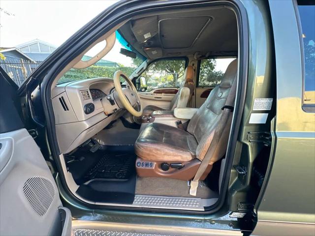 2004 Ford F-350 LARIAT