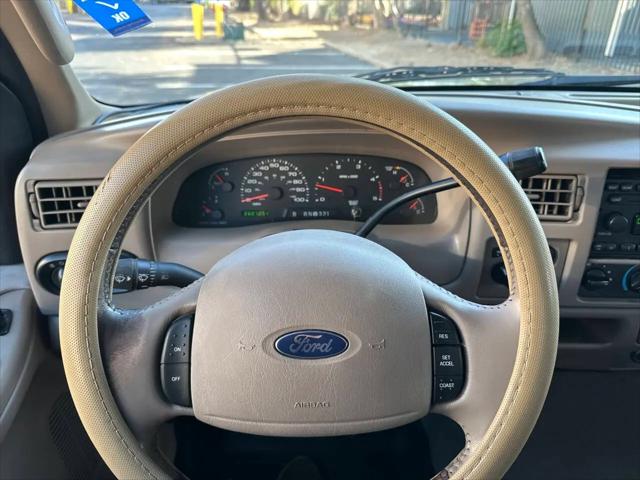 2004 Ford F-350 LARIAT