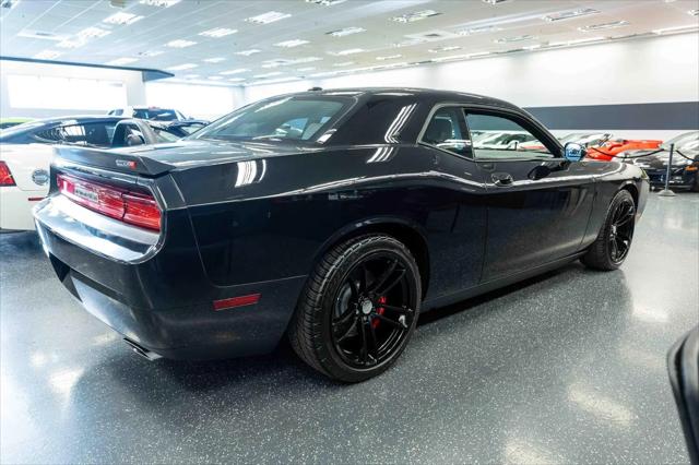 2010 Dodge Challenger SRT8