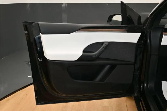 2022 Tesla Model X AWD